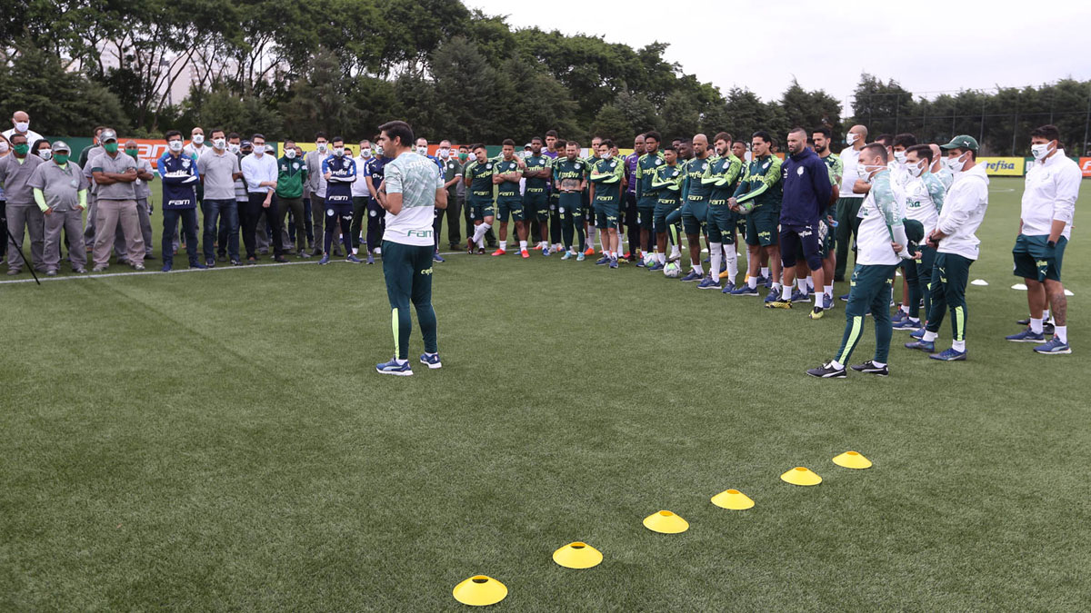 Abel Ferreira apresenta-se no Palmeiras