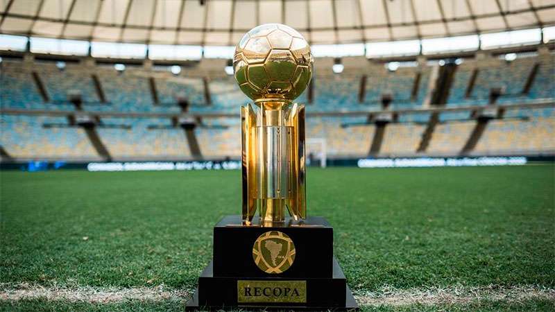 Conmebol define as datas da Recopa Sul-Americana 2022 entre Palmeiras e Athletico-PR.