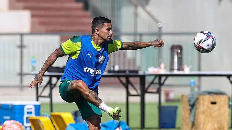 Dudu durante treinamento do Palmeiras no Zayed Sports City Stadium, em Abu Dhabi-EUA.