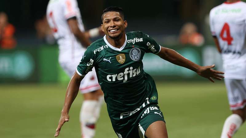 Rony comemora seu gol pelo Palmeiras  contra o Ituano, durante partida válida pelas quartas de final do Paulistão 2022, no Allianz Parque.