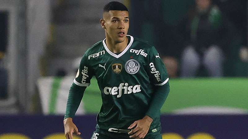 Naves em jogo do Palmeiras contra o Juventude, durante partida válida pela sétima rodada do Brasileirão 2022, no Estádio Alfredo Jaconi.