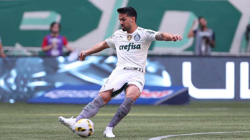 Luan em jogo do Palmeiras contra o Atlético-MG, durante partida válida pela nona rodada do Brasileirão 2022, no Allianz Parque.