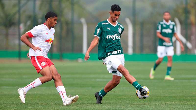 Palmeiras empata com Red Bull Bragantino e segue sem embalar no Campeonato Brasileiro Sub-17.
