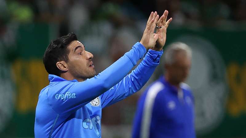 Abel Ferreira em jogo do Palmeiras, contra o Avaí, durante partida válida pela trigésima terceira rodada do Brasileirão 2022, no Allianz Parque.