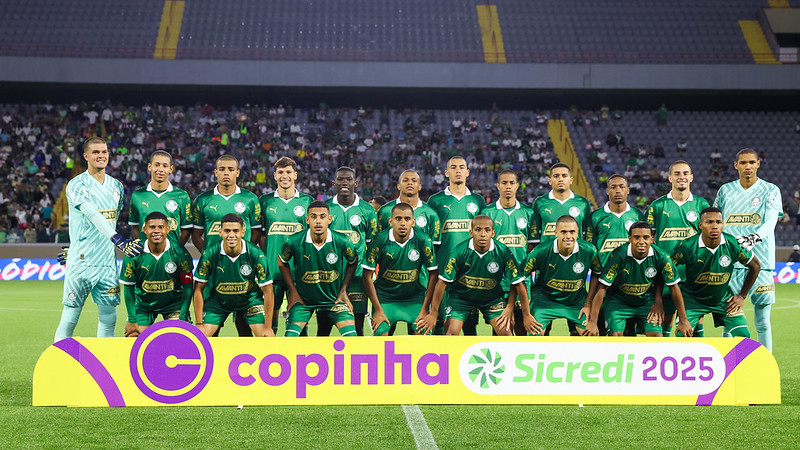 Partida entre Palmeiras e Referência, válida pela segunda fase da Copa São Paulo de Futebol Junior, na Arena Barueri, em Barueiri-SP.
