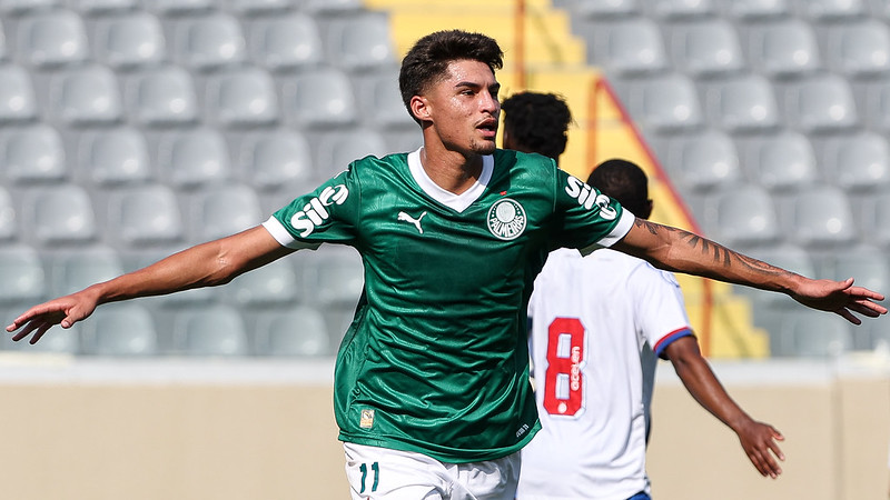 Partida entre Palmeiras e Bahia, válida pela primeira rodada do Campeonato Brasileiro Sub-20, na Arena Barueri, em Barueri-SP.